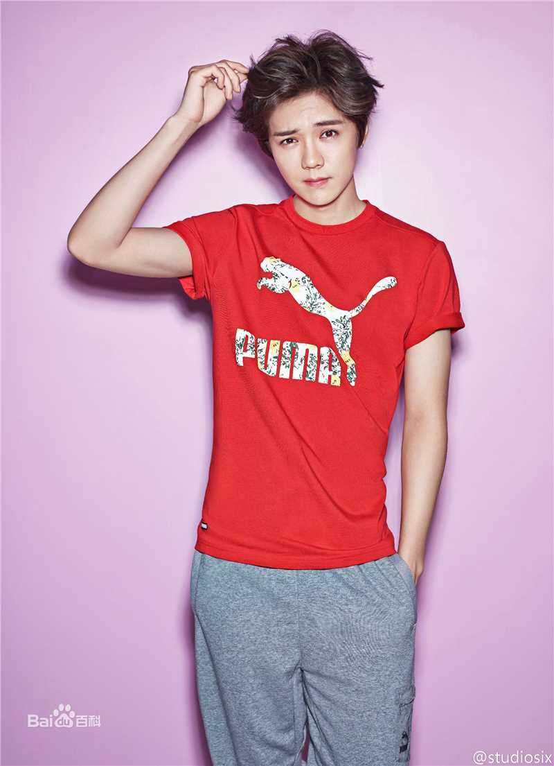 鹿晗(LUHAN)品牌代言素颜照相册