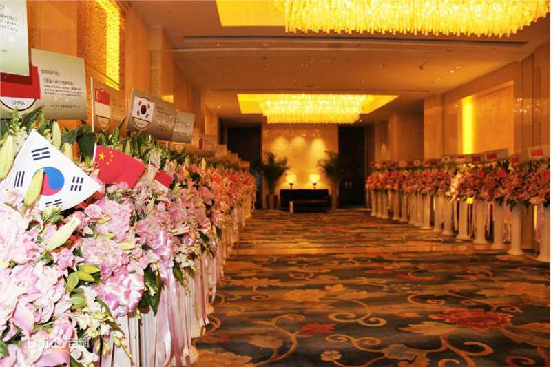 鹿晗(LUHAN)粉丝应援图册