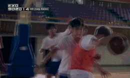 鹿晗(LUHAN)体育全能壁纸壁纸