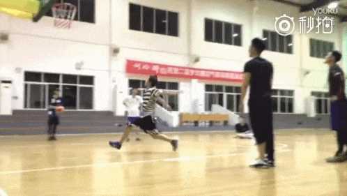 鹿晗(LUHAN)体育全能壁纸壁纸