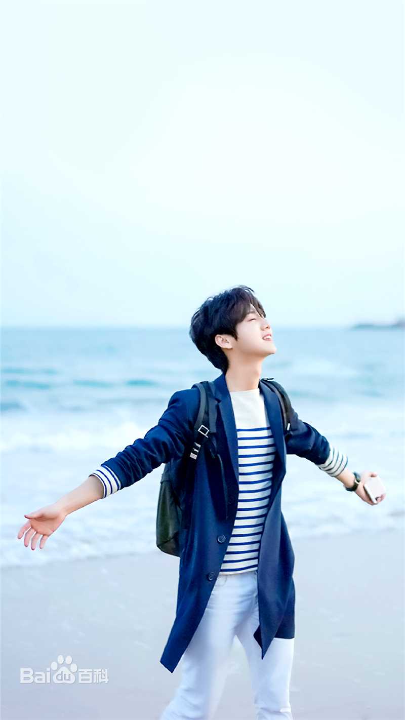 鹿晗(LUHAN)最全MV、花絮等壁纸