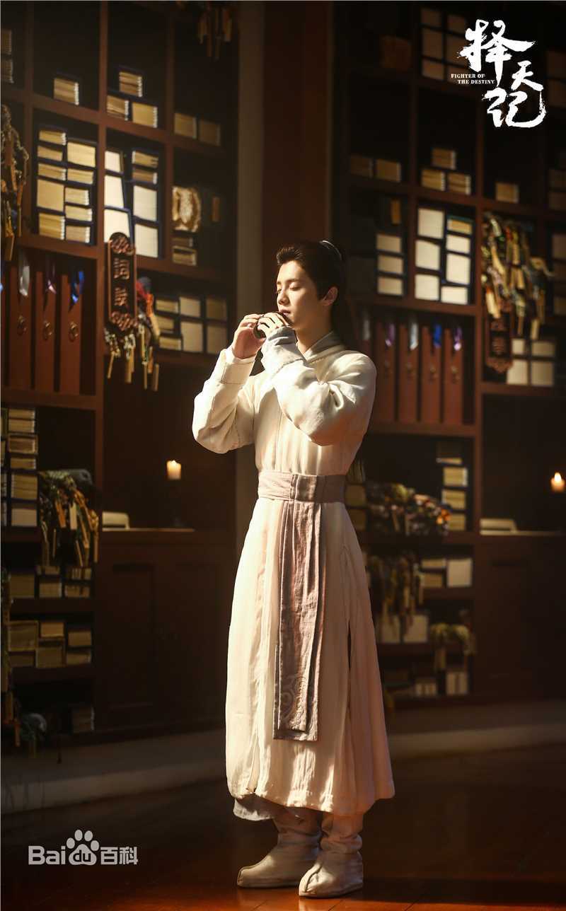 高清鹿晗(LUHAN)在《择天记》陈长生中的图集