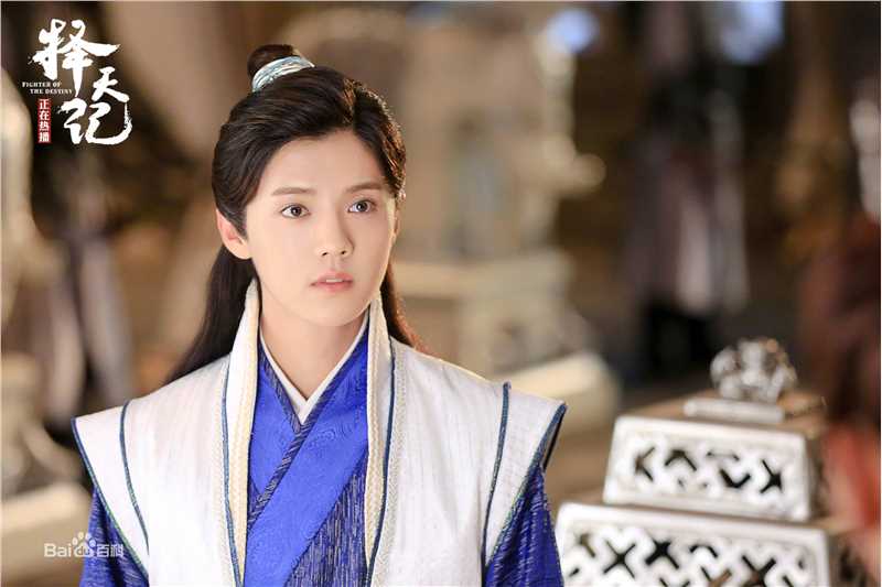 高清鹿晗(LUHAN)在《择天记》陈长生中的图集