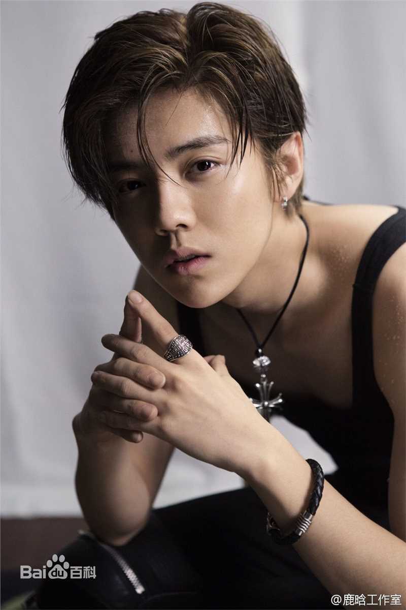 高清鹿晗(LUHAN)在《摆渡人》少年马力中的图集