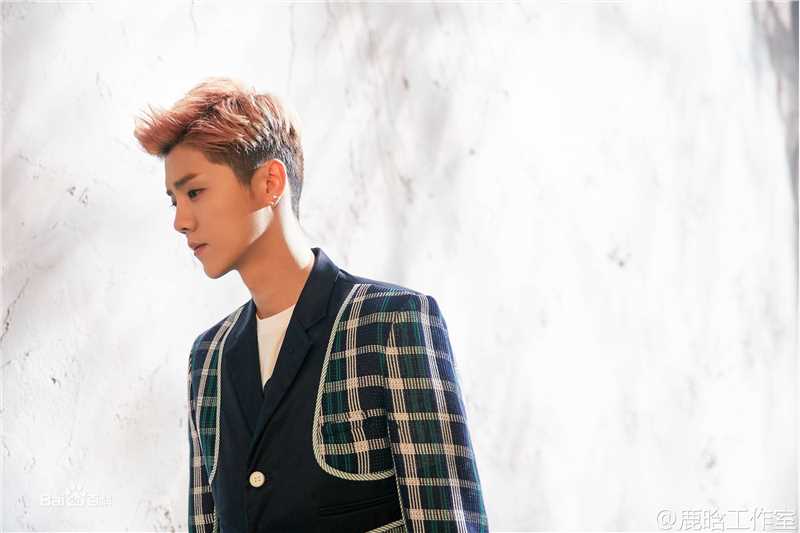 鹿晗(LUHAN)高清专辑图集
