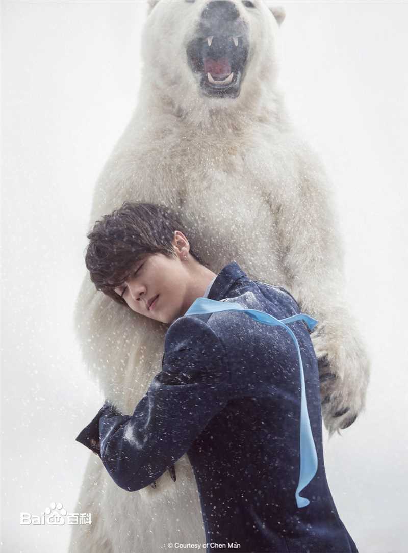 最优质鹿晗(LUHAN)在《时尚COO》首位单封男星中的相册