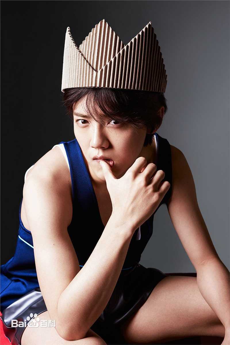 高清鹿晗(LUHAN)在《嘉人》2016年2月刊中的图集