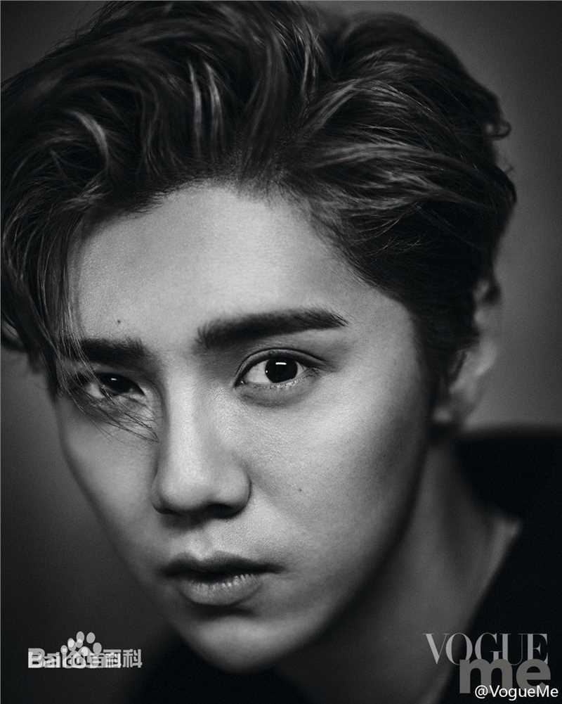高清鹿晗(LUHAN)在《Vogue Me》创刊号中的图集