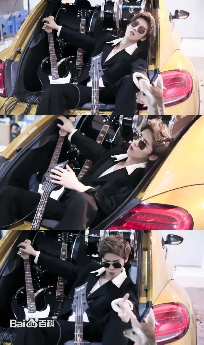 鹿晗(LUHAN)在《时尚芭莎》2016年八月刊中的