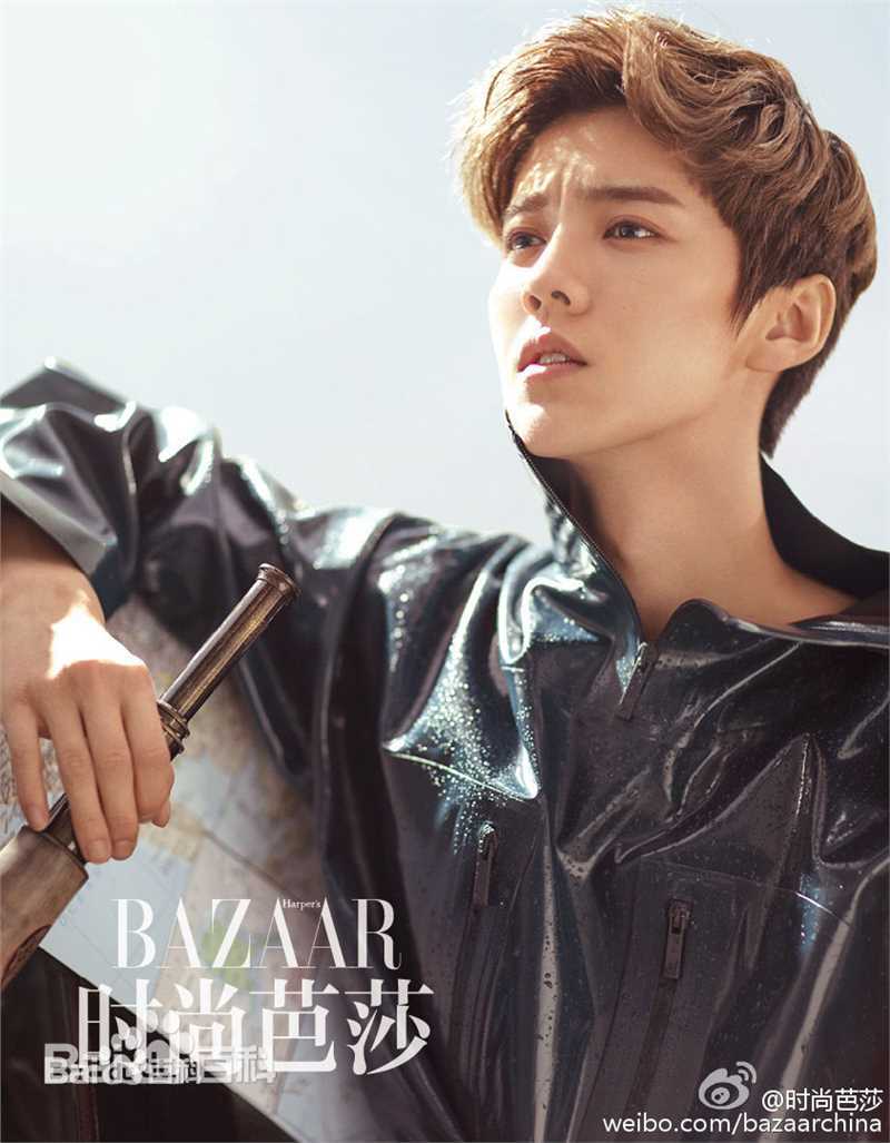 鹿晗(LUHAN)在《时尚芭莎》2016年八月刊中的