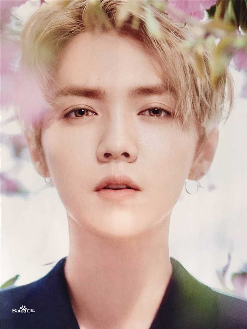 最优质鹿晗(LUHAN)在《时尚芭莎》2017年6月下中的