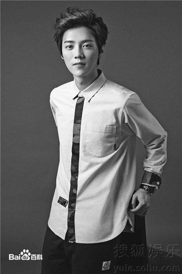鹿晗(LUHAN)精选《人物》首位90后封面明星图册