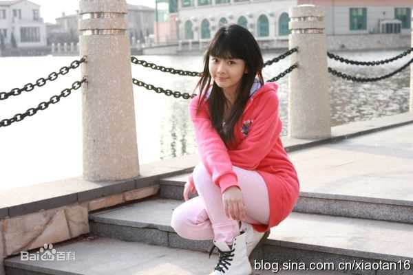 精选谭松韵(Seven)在《搞笑一家人》 蒋贝蒂中的图册