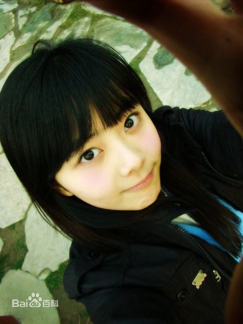 谭松韵(Seven)成长时光素颜照相册