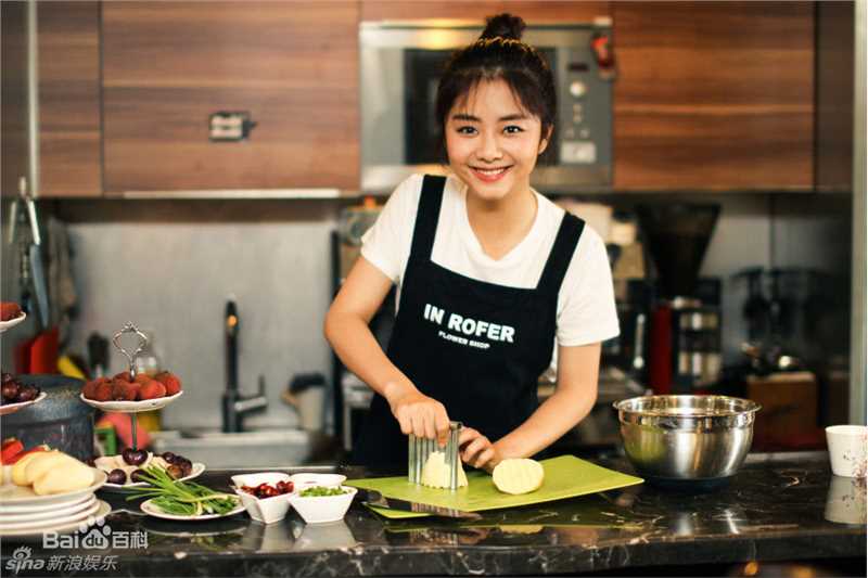 精选谭松韵(Seven)在《爱拍》中的图册