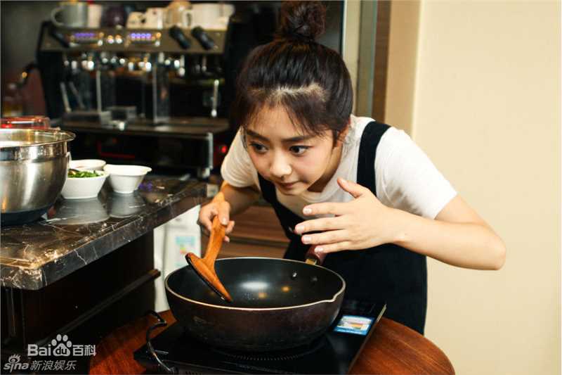 精选谭松韵(Seven)在《爱拍》中的图册