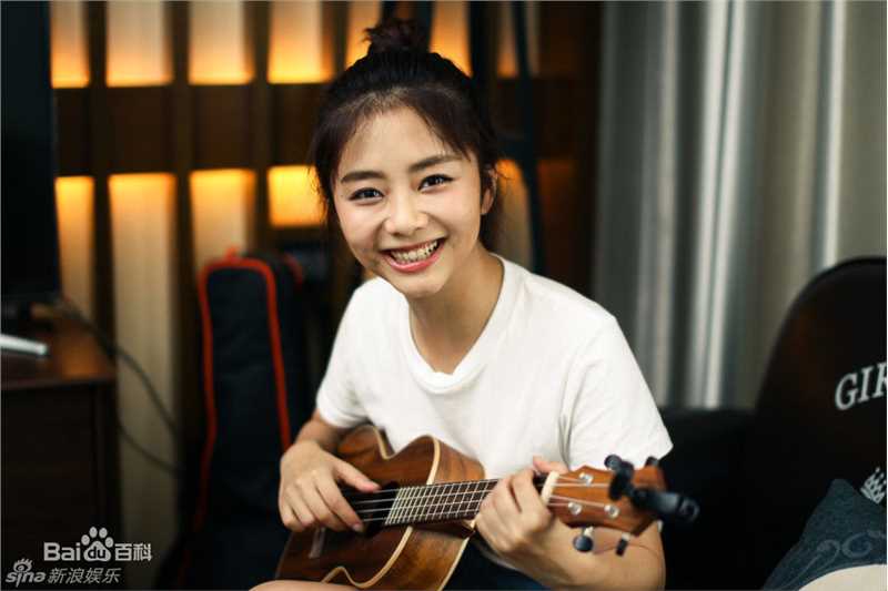 精选谭松韵(Seven)在《爱拍》中的图册