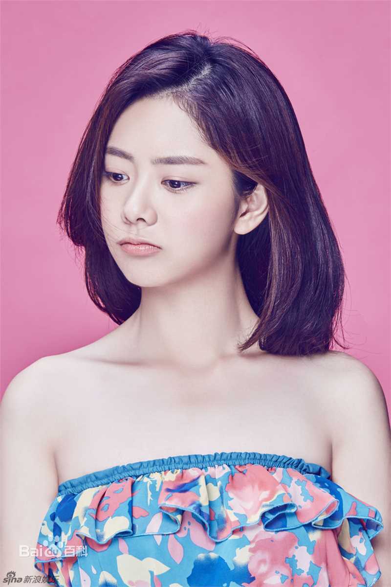 谭松韵(Seven)最新粉系青春壁纸