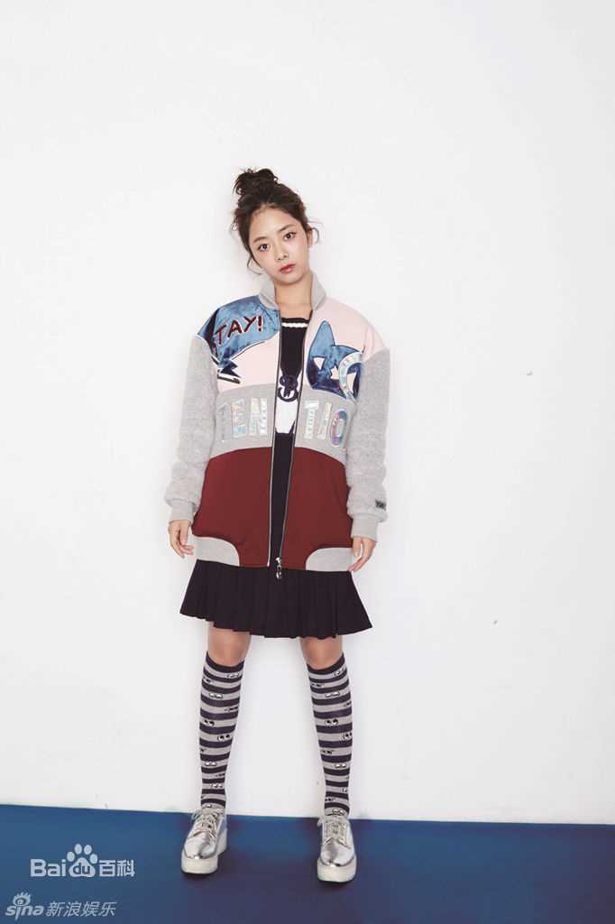 谭松韵(Seven)最新时尚壁纸