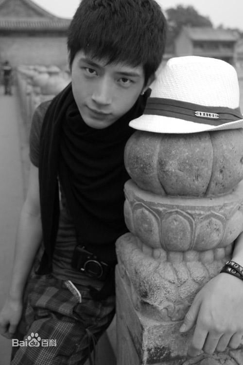 井柏然(Jing Bo Ran)博客生活照生活照