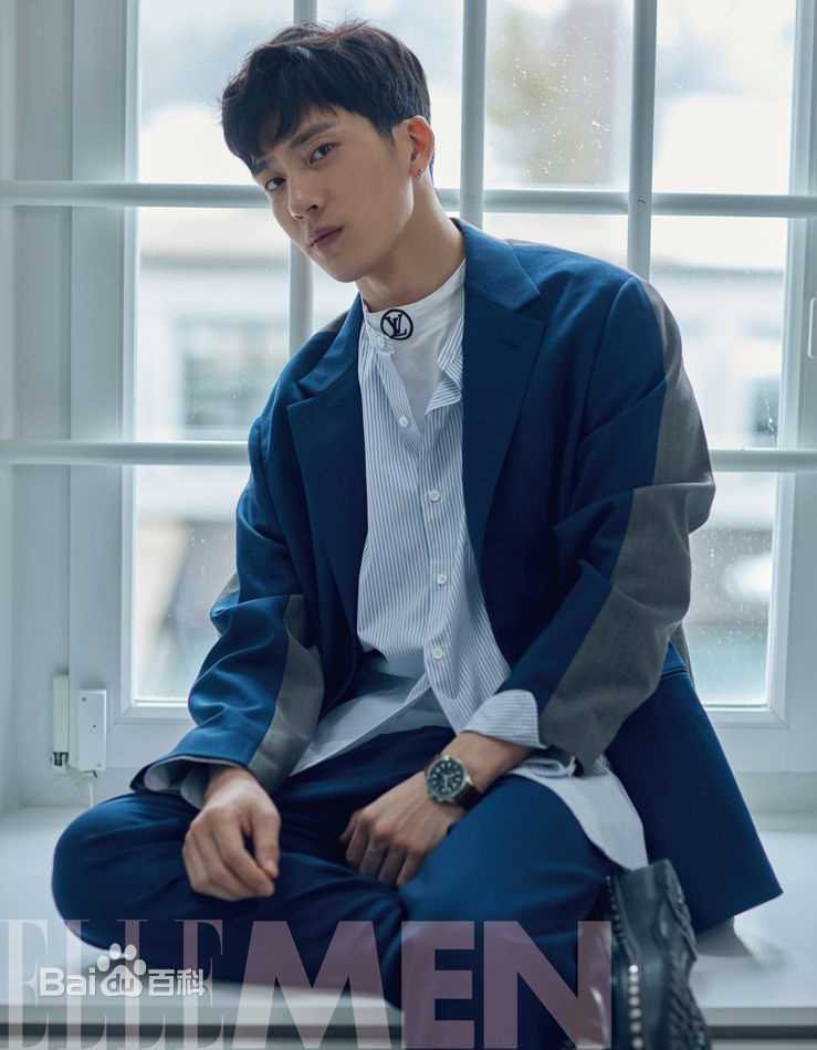 最优质井柏然(Jing Bo Ran)在《ELLE MEN睿士》2018年2月刊中的