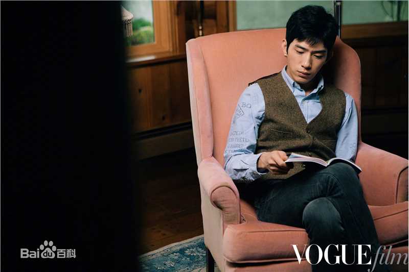 最优质井柏然(Jing Bo Ran)在《Voguefilm》2018年12月中的相册