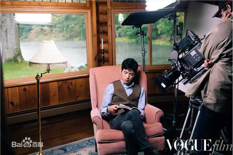 最优质井柏然(Jing Bo Ran)在《Voguefilm》2018年12月中的相册