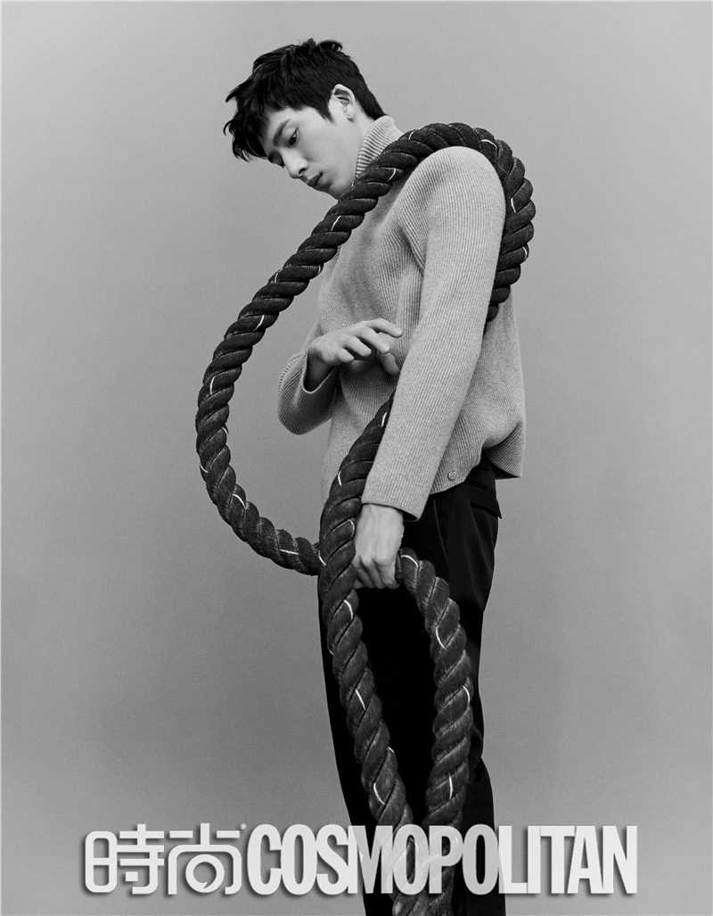 高清井柏然(Jing Bo Ran)在《时尚COO》2月刊中的图集