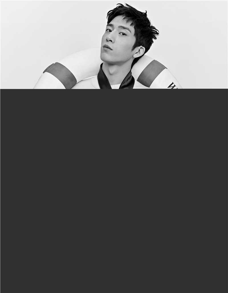 高清井柏然(Jing Bo Ran)在《时尚COO》2月刊中的图集