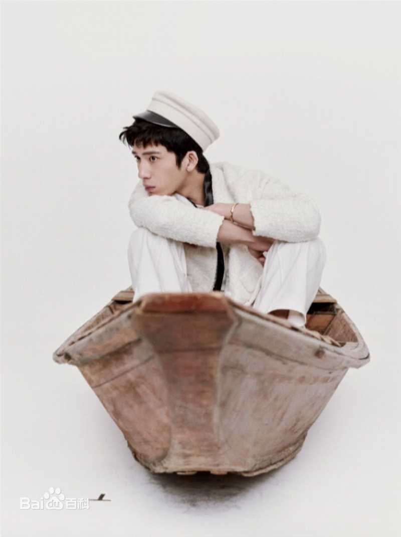 高清井柏然(Jing Bo Ran)在《时尚COO》2月刊中的图集