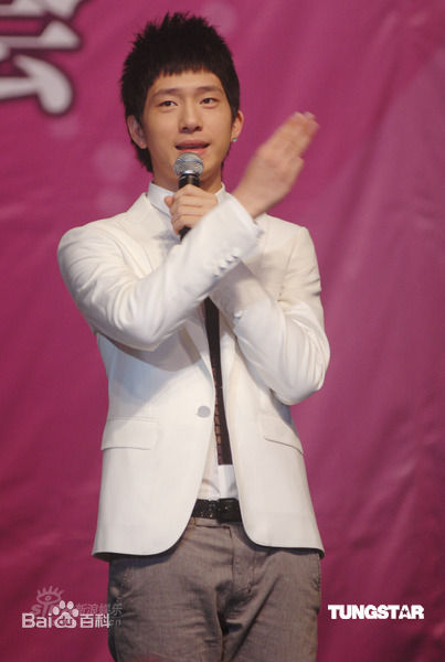 井柏然(Jing Bo Ran)2011年4月上海生日会生活照