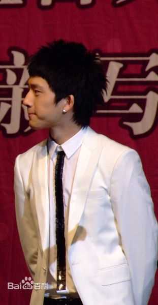 井柏然(Jing Bo Ran)2011年4月上海生日会生活照