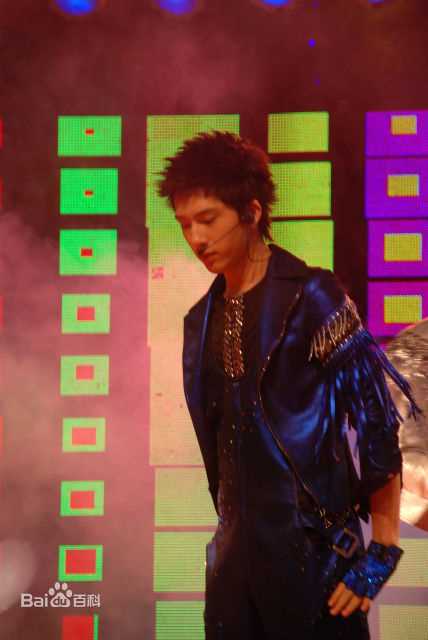 井柏然(Jing Bo Ran)2008年4月沈阳生日会性感图片图集