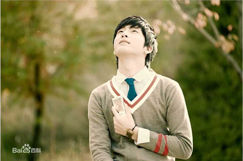 井柏然(Jing Bo Ran)代言战狼世家生活照相册