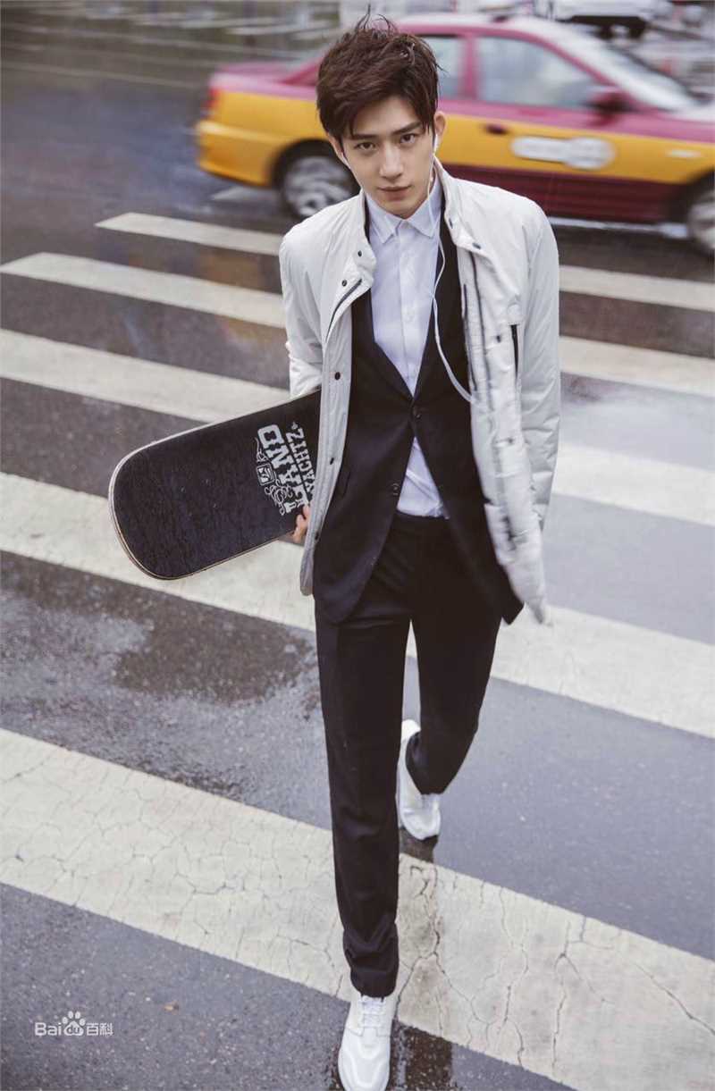 井柏然(Jing Bo Ran)概述图册壁纸壁纸