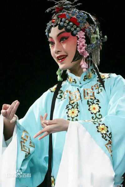 李沁(Li Qin)表演昆曲性感图片图集