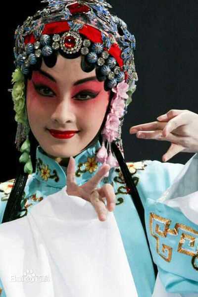 李沁(Li Qin)表演昆曲性感图片图集