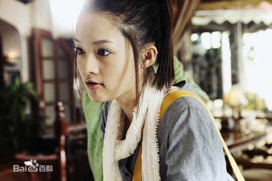 精选李沁(Li Qin)在《璀璨人生》余非中的图册