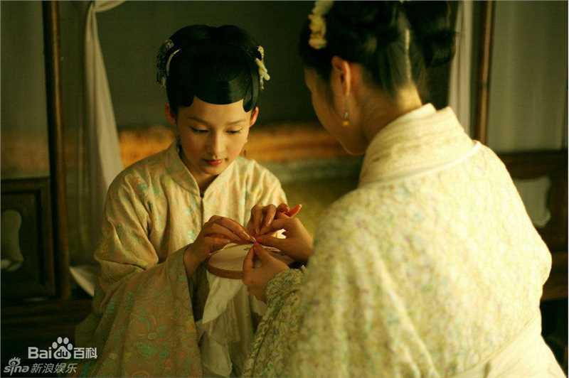 最新李沁(Li Qin)在《红楼梦》薛宝钗中的图集