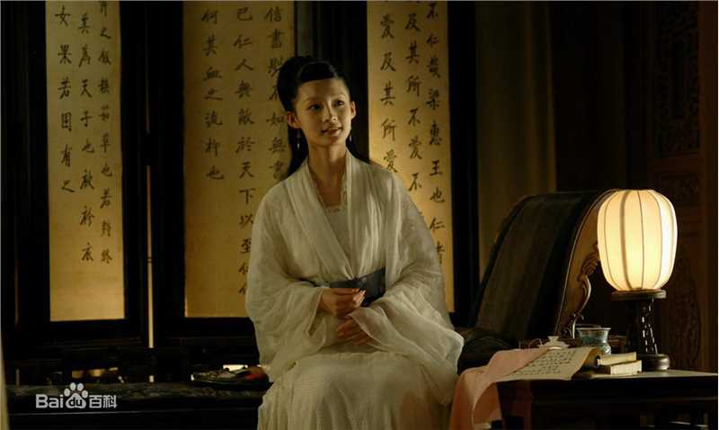 最新李沁(Li Qin)在《红楼梦》薛宝钗中的图集