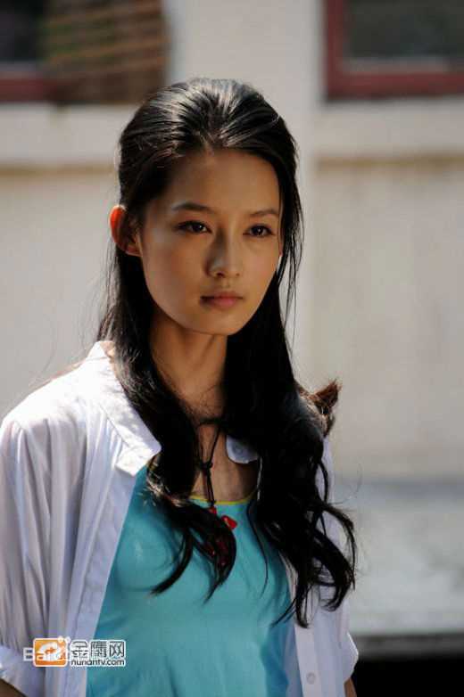 精选李沁(Li Qin)在《守望的天空》葡萄中的图册