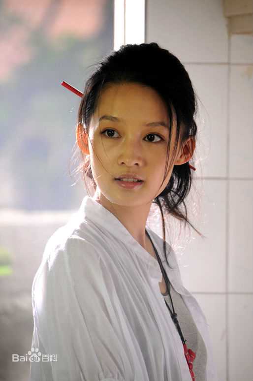 精选李沁(Li Qin)在《守望的天空》葡萄中的图册