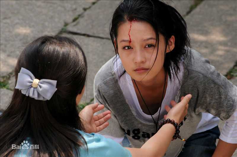 精选李沁(Li Qin)在《守望的天空》葡萄中的图册