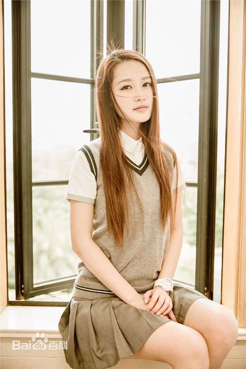 李沁(Li Qin)原来你还在这里素颜照壁纸