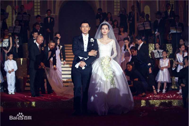 杨颖(Angelababy)婚纱礼服及婚礼内景布置前后照片