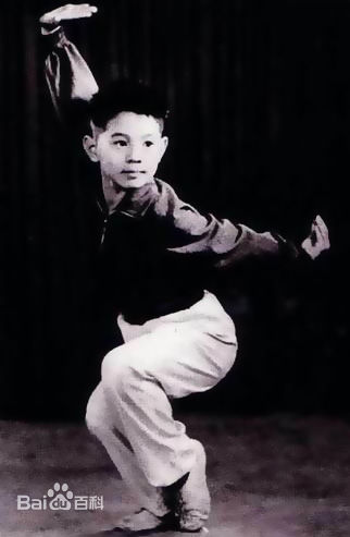 李连杰(Jet Li)小时候素颜照相册