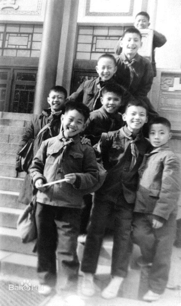 李连杰(Jet Li)小时候素颜照相册