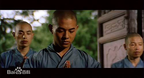 精选李连杰(Jet Li)在《少林寺》中的图册