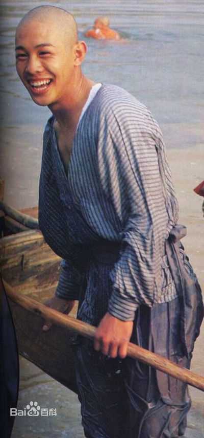 精选李连杰(Jet Li)在《少林寺》中的图册