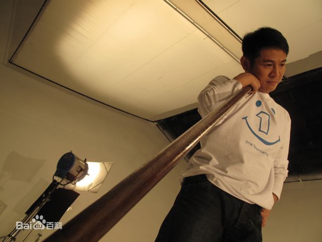 李连杰(Jet Li)壹基金壁纸壁纸